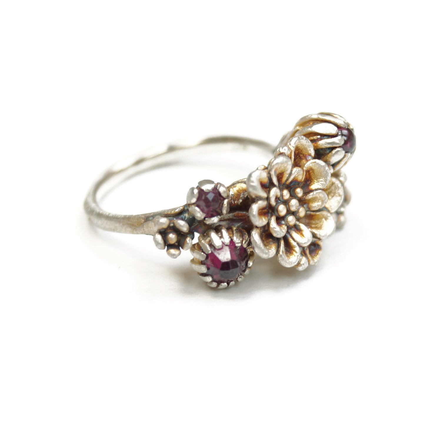 Bold Floral Statement Ring in Sterling Silver – Handmade Nature-Inspired Botanical Jewelry as a Unique Artisan Gift