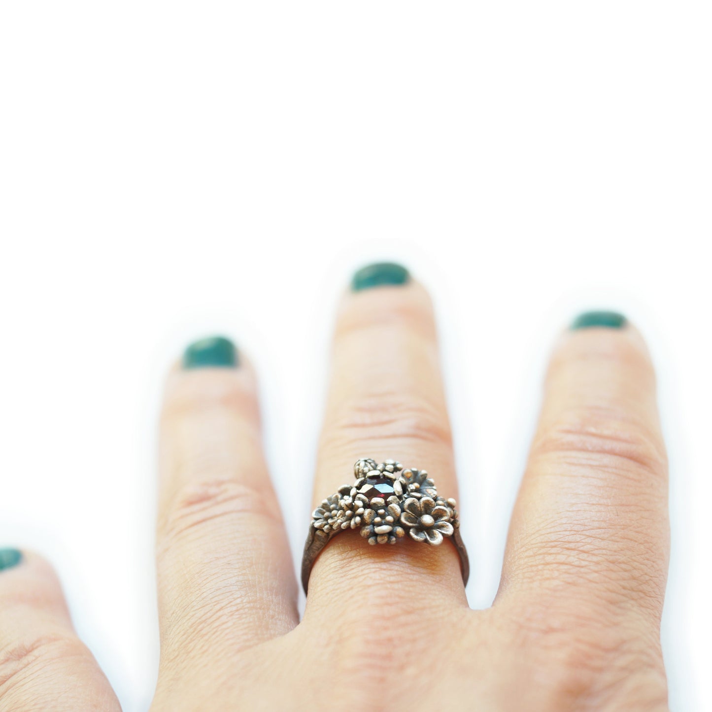 Floral Ring with in 925 Sterling Silver - Heritage Style Garnet Ring with Vintage Inspired